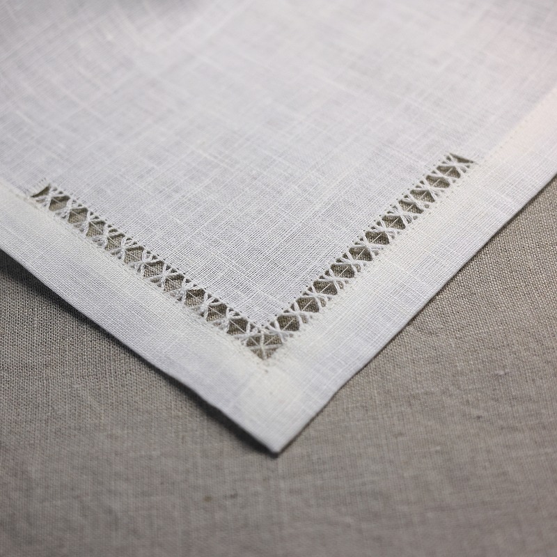 ルーテシア・ナプキン・オフホワイト