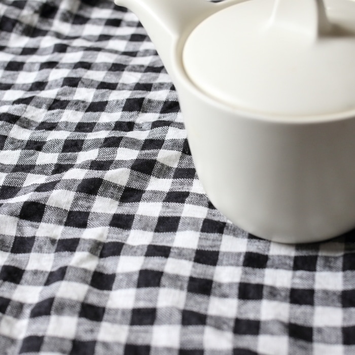 CALIENTE Linea カリエンテ リトアニア リネン 麻 100％ エマ（チェック）黒 L キッチンクロス