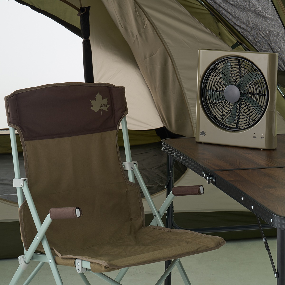 LOGOS　マルチ na どこでも扇風機（充電・AC・乾電池）