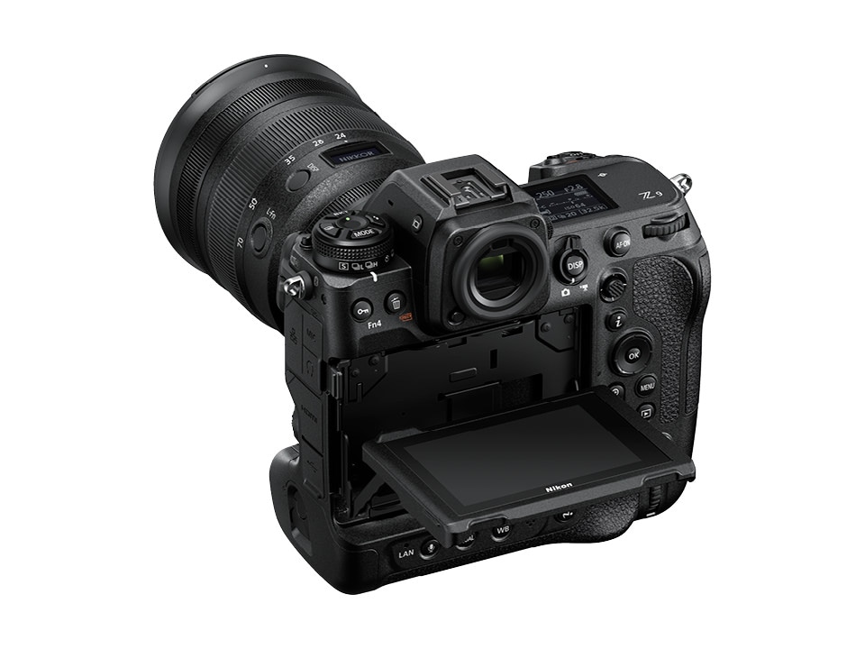 ニコン Nikon Z9 ボディ ニコン（Nikon） ミラーレス一眼カメラ(ボディ単体)ブラック Z9