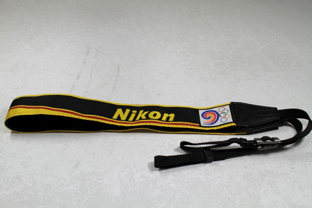 希少 未開封 ニコン NIKON ソウルオリンピック 記念 ストラップ - FM2