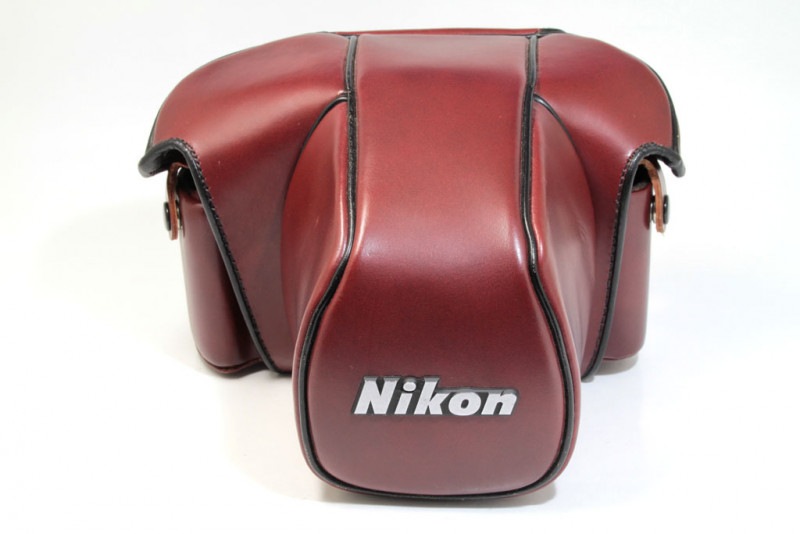 Nikon F3 ボディ・CF-20ケース付き 中古 ニコン F3用 ケース CF-20 程度:AB+ (良品プラス)