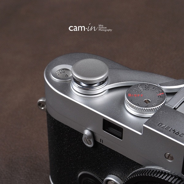 ライカ　シャッターレリーズボタン　3色　美品 Leica｜ライカからブランドアクセサリー「レリーズボタン」発売 - Web