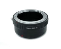 ���ʡ��ǥ������С��ե��ȡ������ޥ���ȥ����ץ�����EOS-M➞�˥���F���