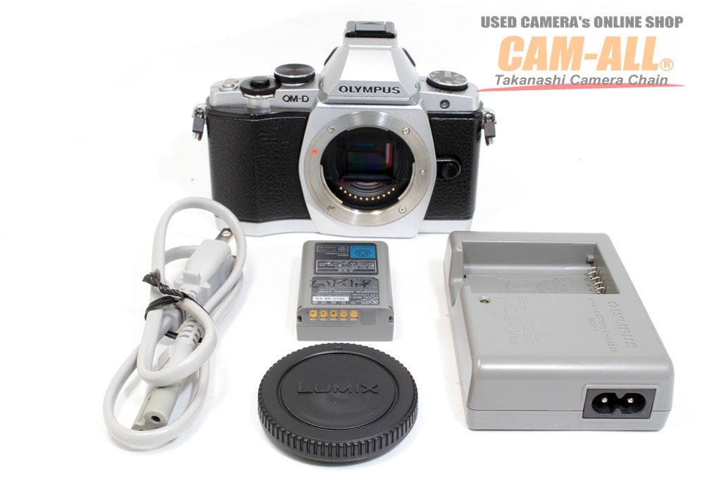 中古 オリンパス OM-D E-M5 シルバーボディ 程度：B（並品