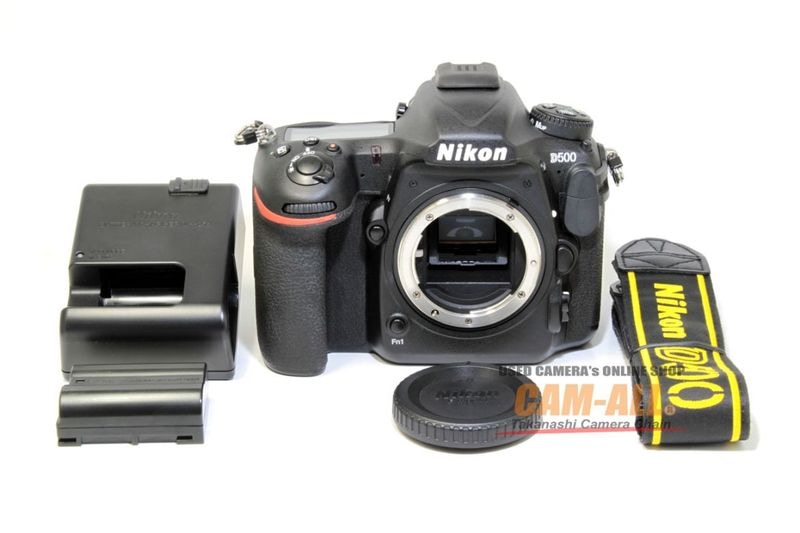 D500 ボディの製品画像 - 価格.com Nikon D500 ボディとレンズ
