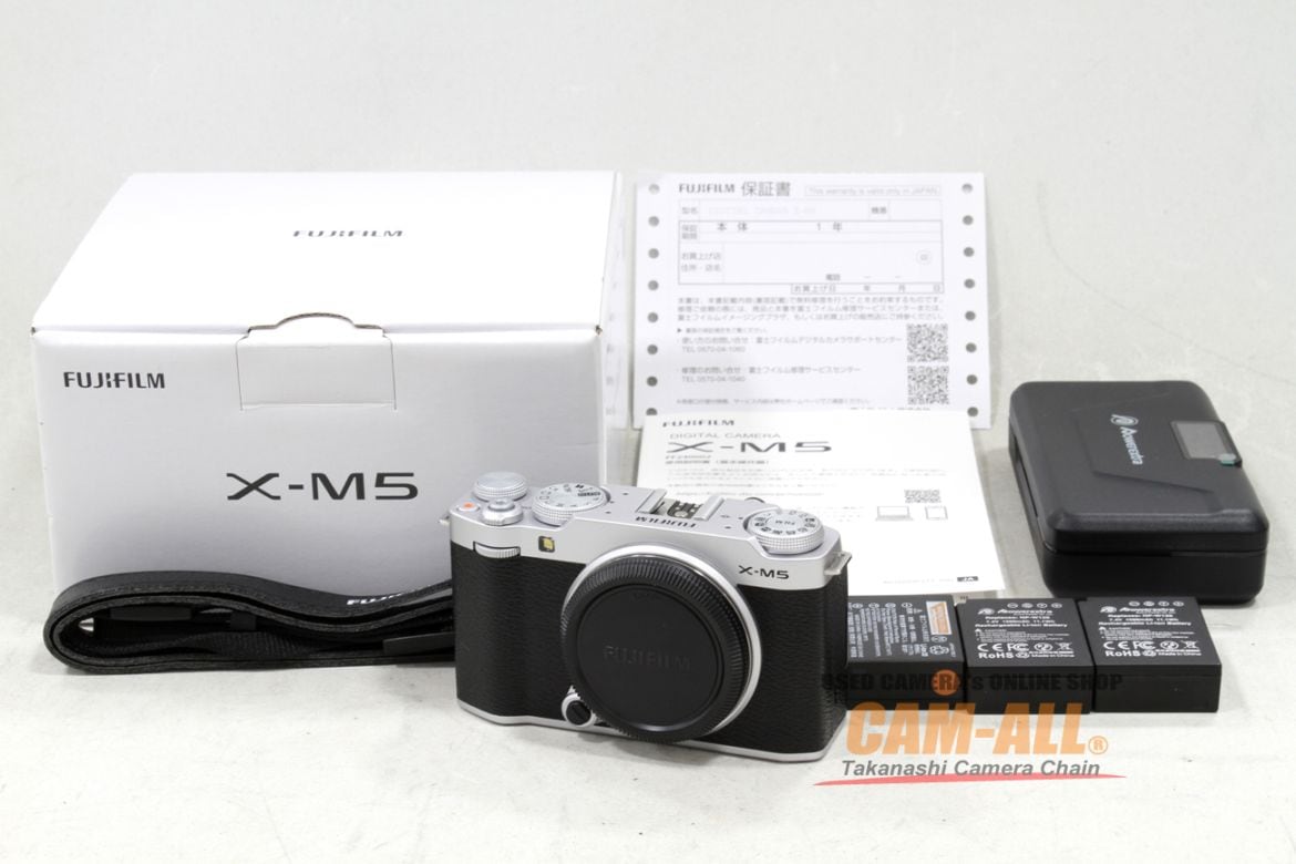 中古 フジフイルム X-M5 シルバーボディ 程度：A-（美品）