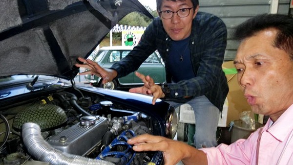 ��Ź�޻ܹ��ۥߥˤ�ECU���л����ѹ��ڥ��������ˡ���꡼����