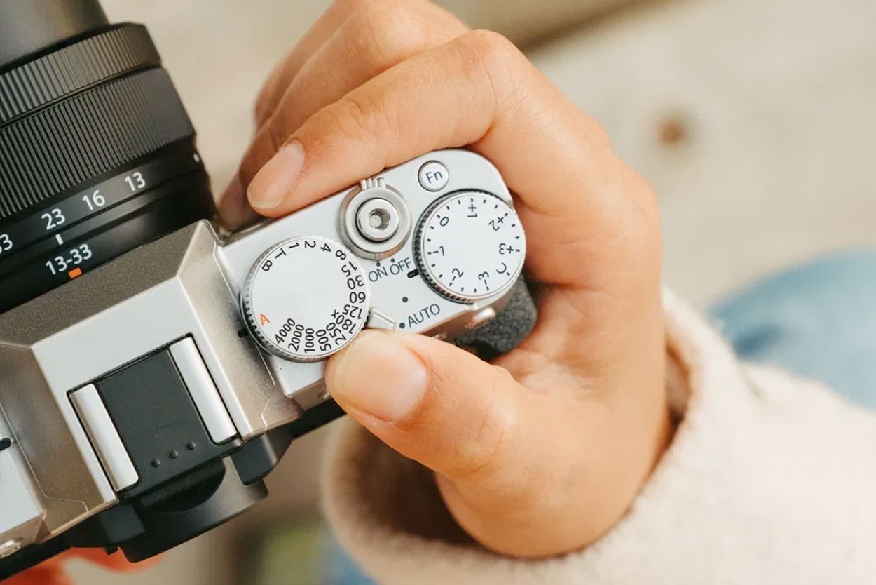 [3ǯ�ݸ���] FUJIFILM X-T30 III XC13-33mm��󥺥��åȥ֥�å������㥳���륷��С�������С���¨Ǽ��ǽ��X-T30 III JP/ XC13-33mmF3.5-6.3 OIS �ٻΥե���� XT30III �ߥ顼�쥹���ܥǥ������å� F X-T30III��󥺥��å�-B/CS/S-JP JP