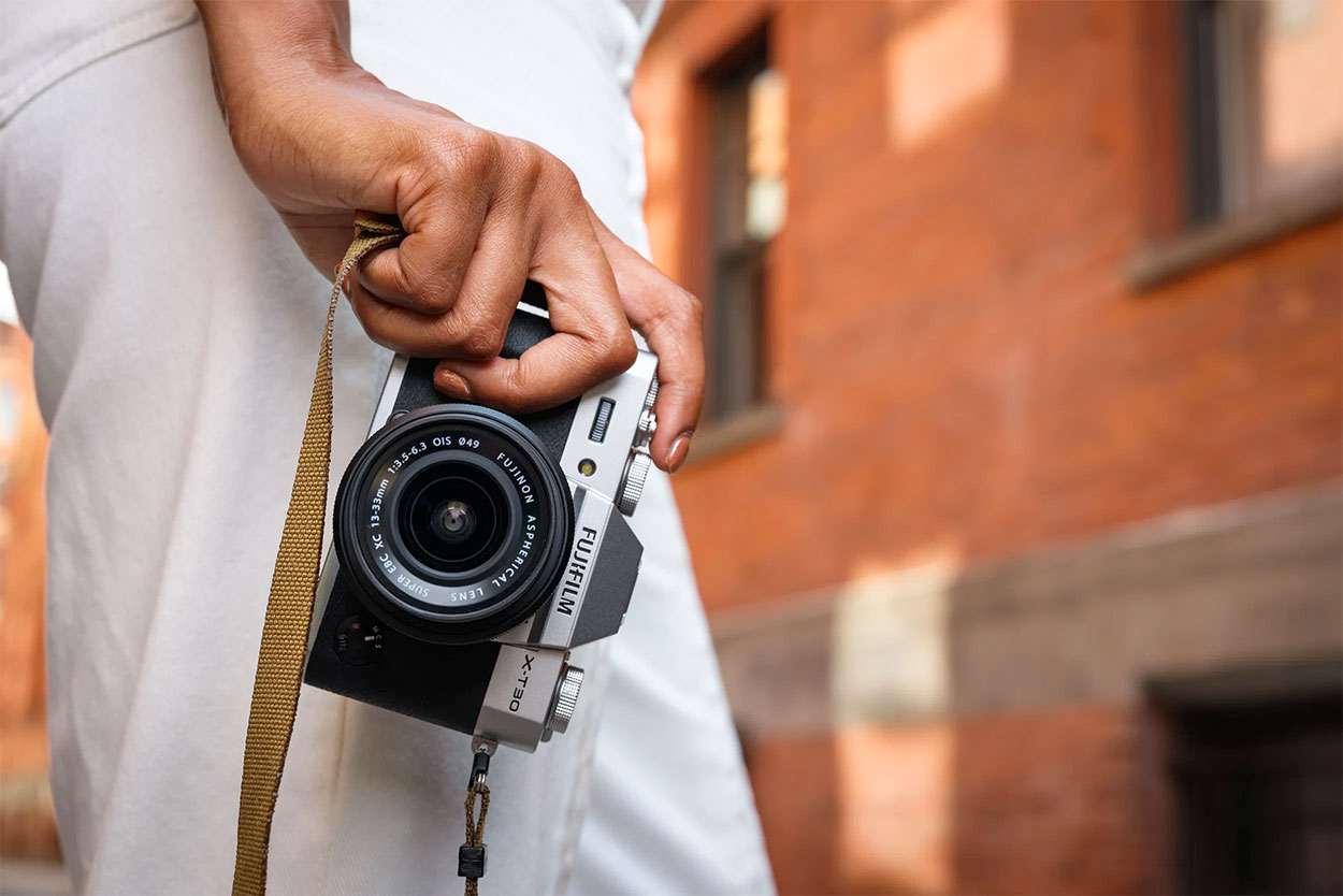 [3ǯ�ݸ���] FUJIFILM X-T30 III XC13-33mm��󥺥��åȥ֥�å������㥳���륷��С�������С���¨Ǽ��ǽ��X-T30 III JP/ XC13-33mmF3.5-6.3 OIS �ٻΥե���� XT30III �ߥ顼�쥹���ܥǥ������å� F X-T30III��󥺥��å�-B/CS/S-JP JP