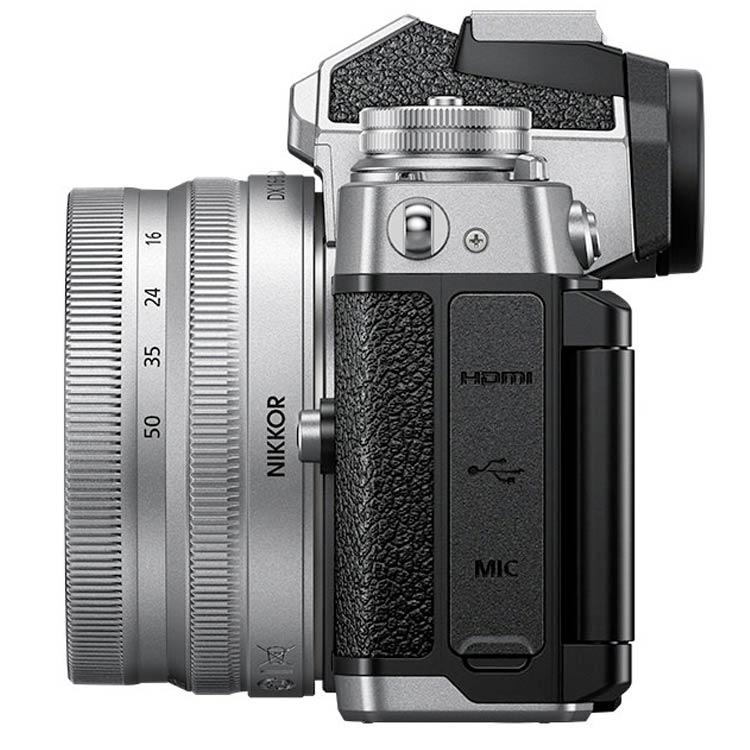 [��ǯ�ݸ���]�˥��� Zfc 16-50 VR ��󥺥��å� ����С� [4960759906335]