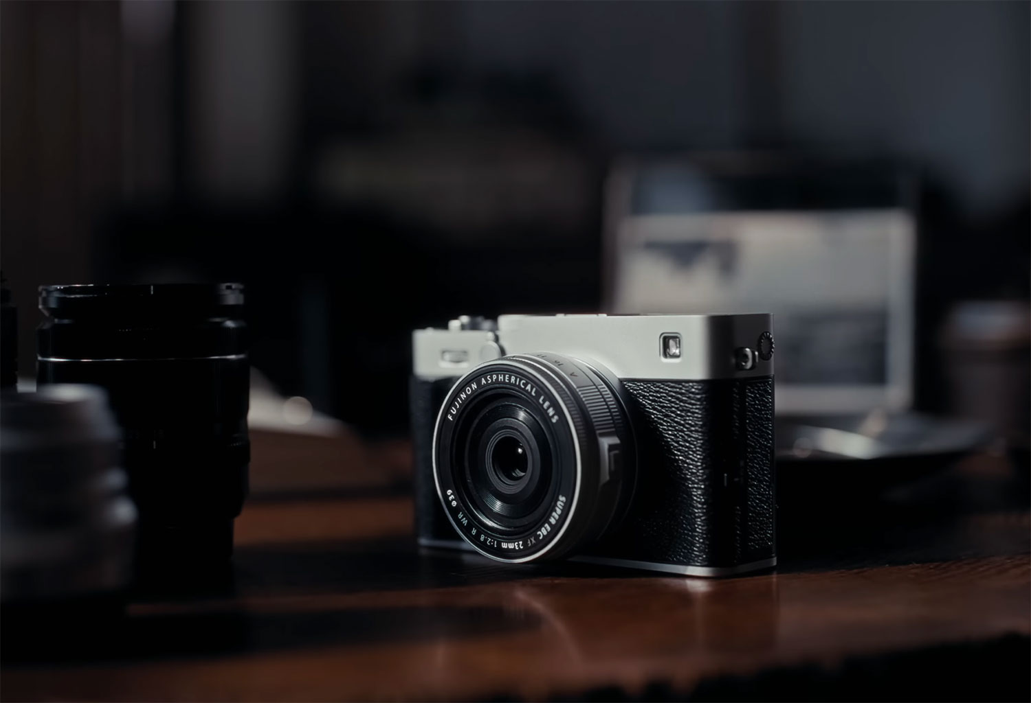 [3ǯ�ݸ���] FUJIFILM X-E5 XF23mmF2.8R WR��󥺥��å� �֥�å�F X-E5LK-23-B JP������С�F X-E5LK-23-S JP XE5 Lens Kit �ߥ顼�쥹��� ɸ���󥺥��åȡ�1-3�Ķ������ȯ����