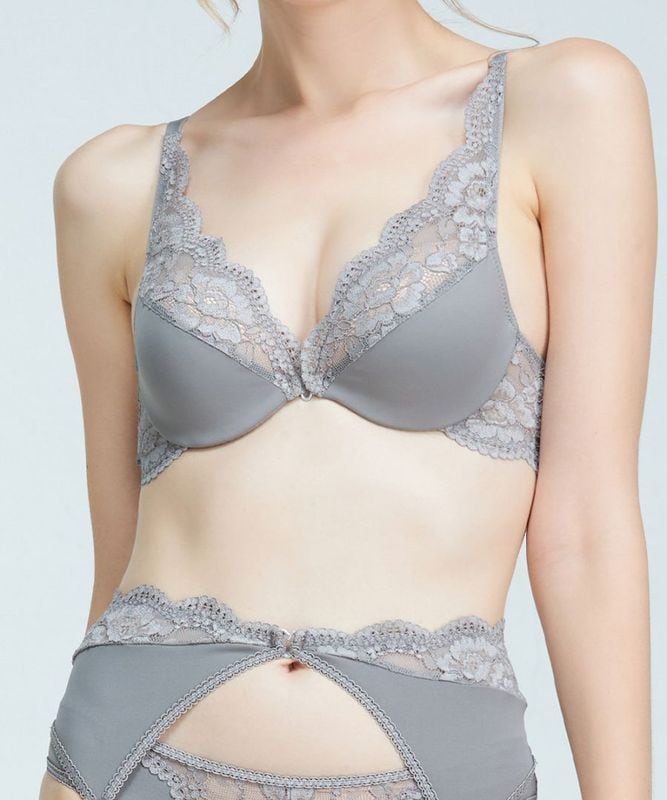 Cafe デコルテレースモールドカップブラジャー/ Grey