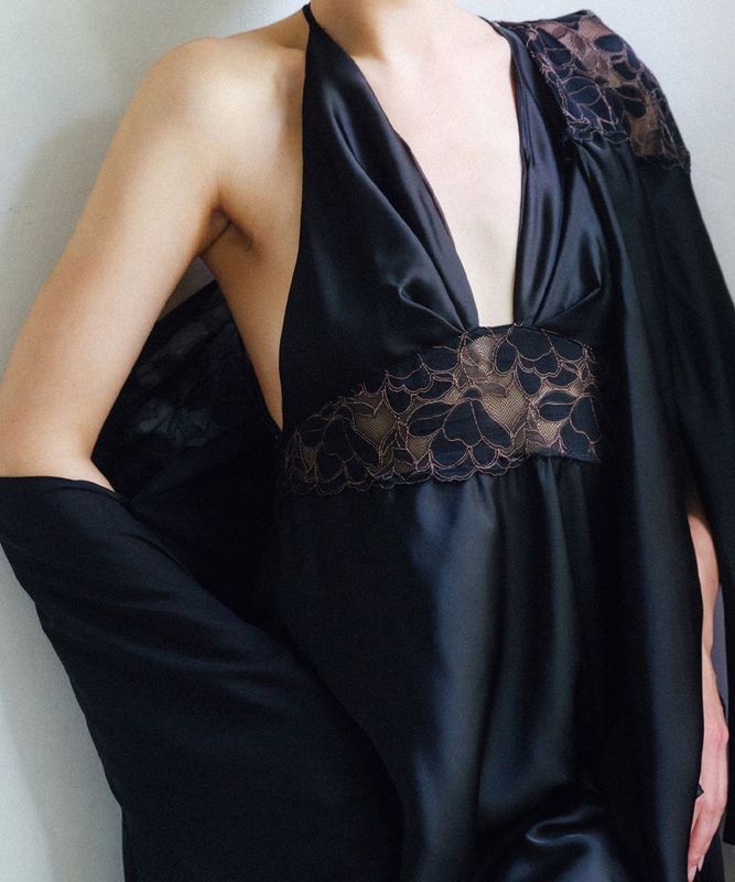 Whispers レースコンビロングドレス / Black