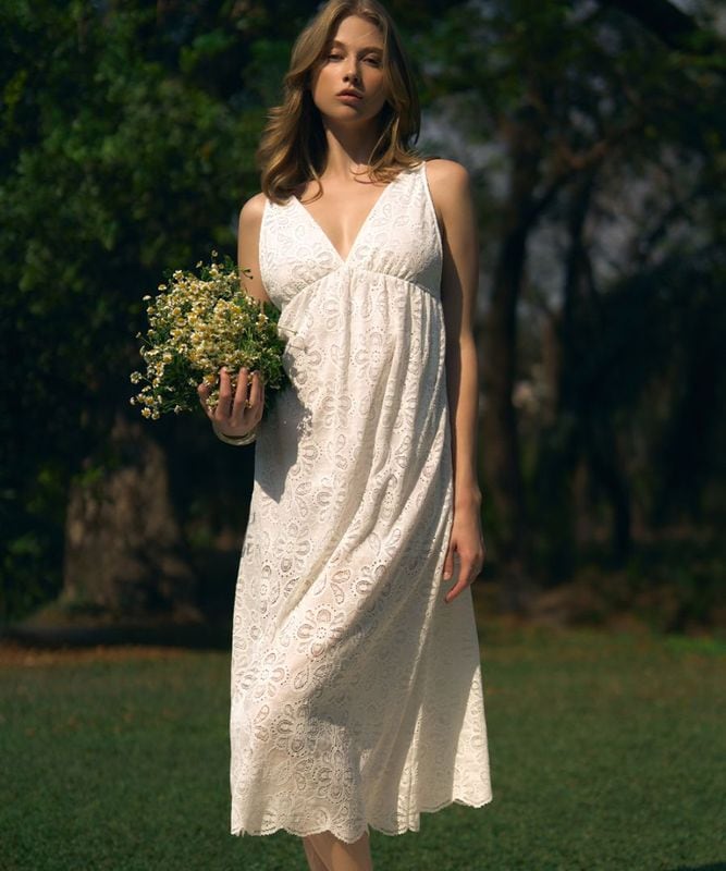 【予約】Daphne レースロングドレス / Off White