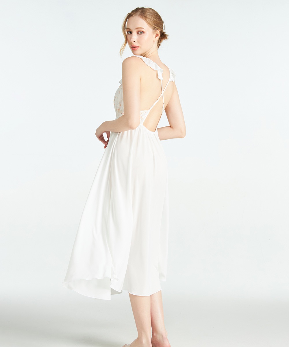 Grace フリルショルダーロングドレス / Off White
