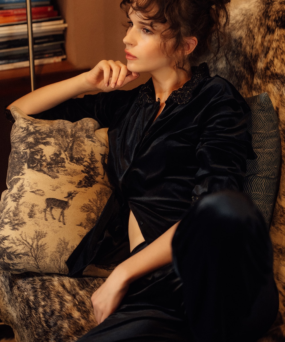 Velvet Sin ベロア×レースナイトウェア