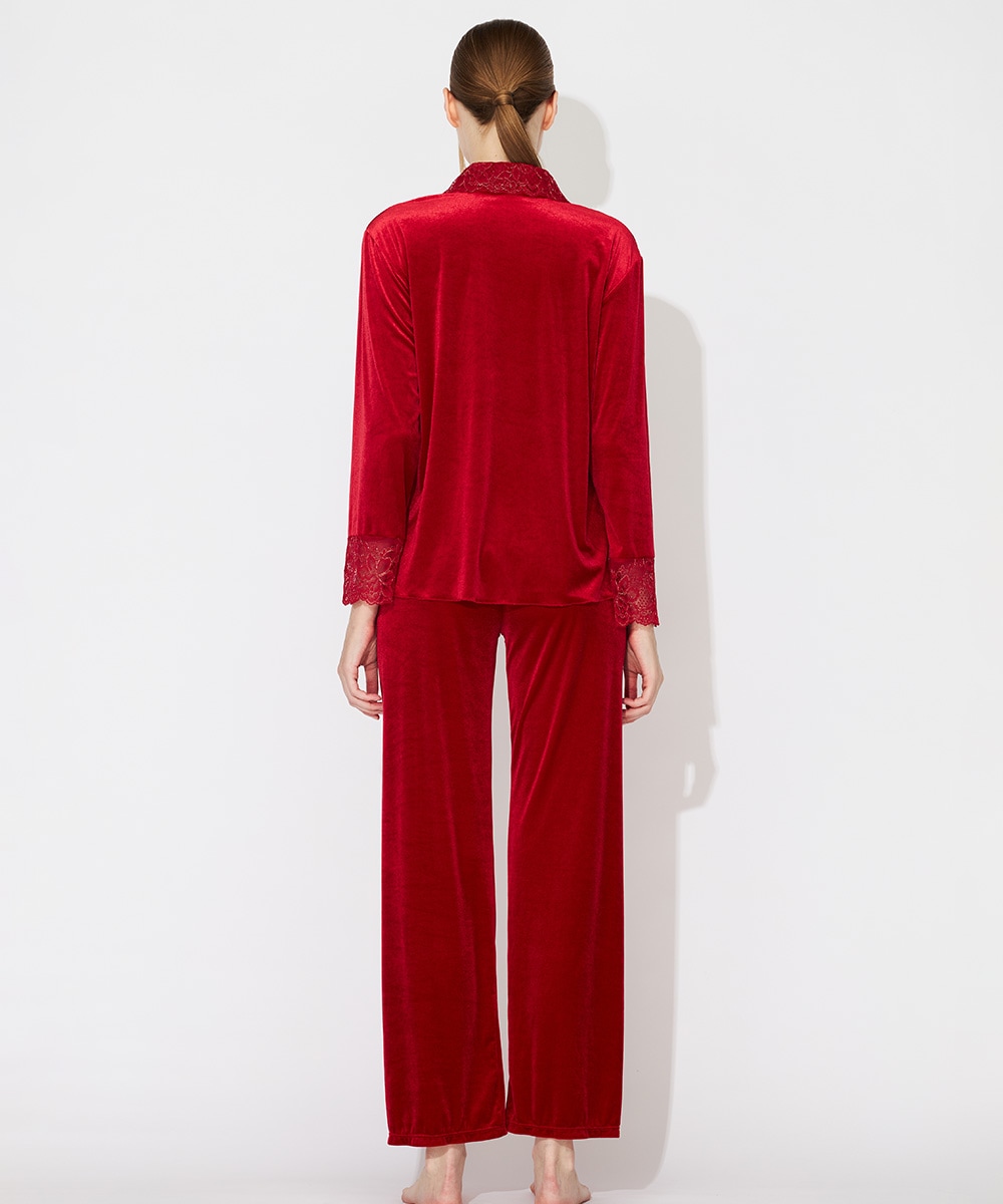 Velvet Sin ベロア×レースナイトウェア
