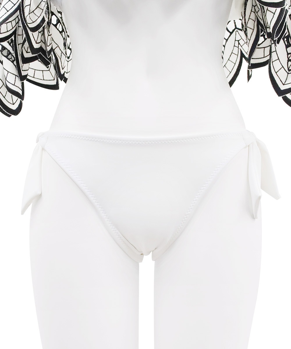 Fleur オフショルレースフリルビキニ