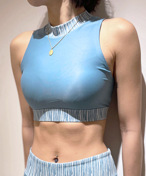 Sea ハイネックスポーツブラ