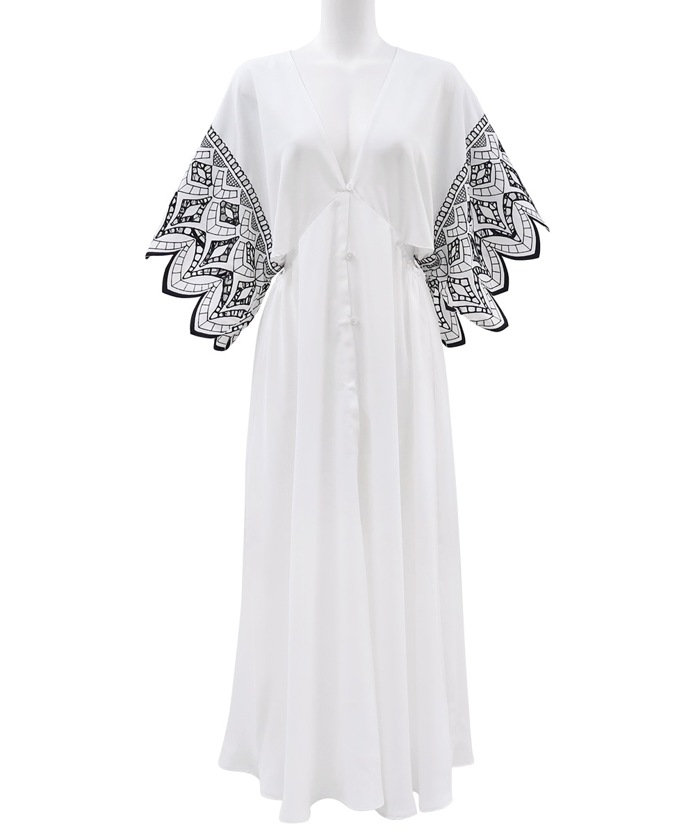 Fleur レーススリーブリゾートローブ