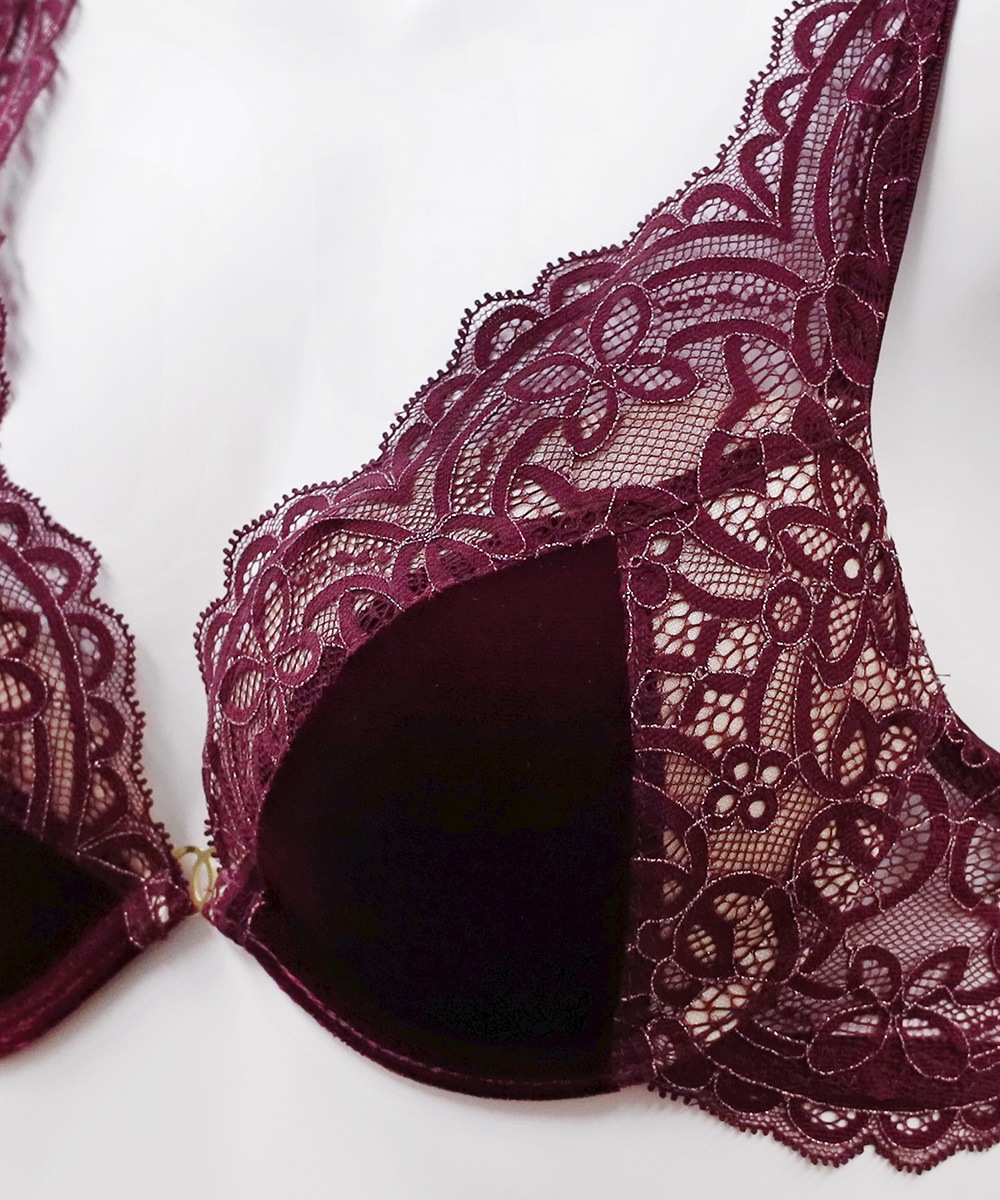 Mystic ベロア×レースモールドカップブラジャー