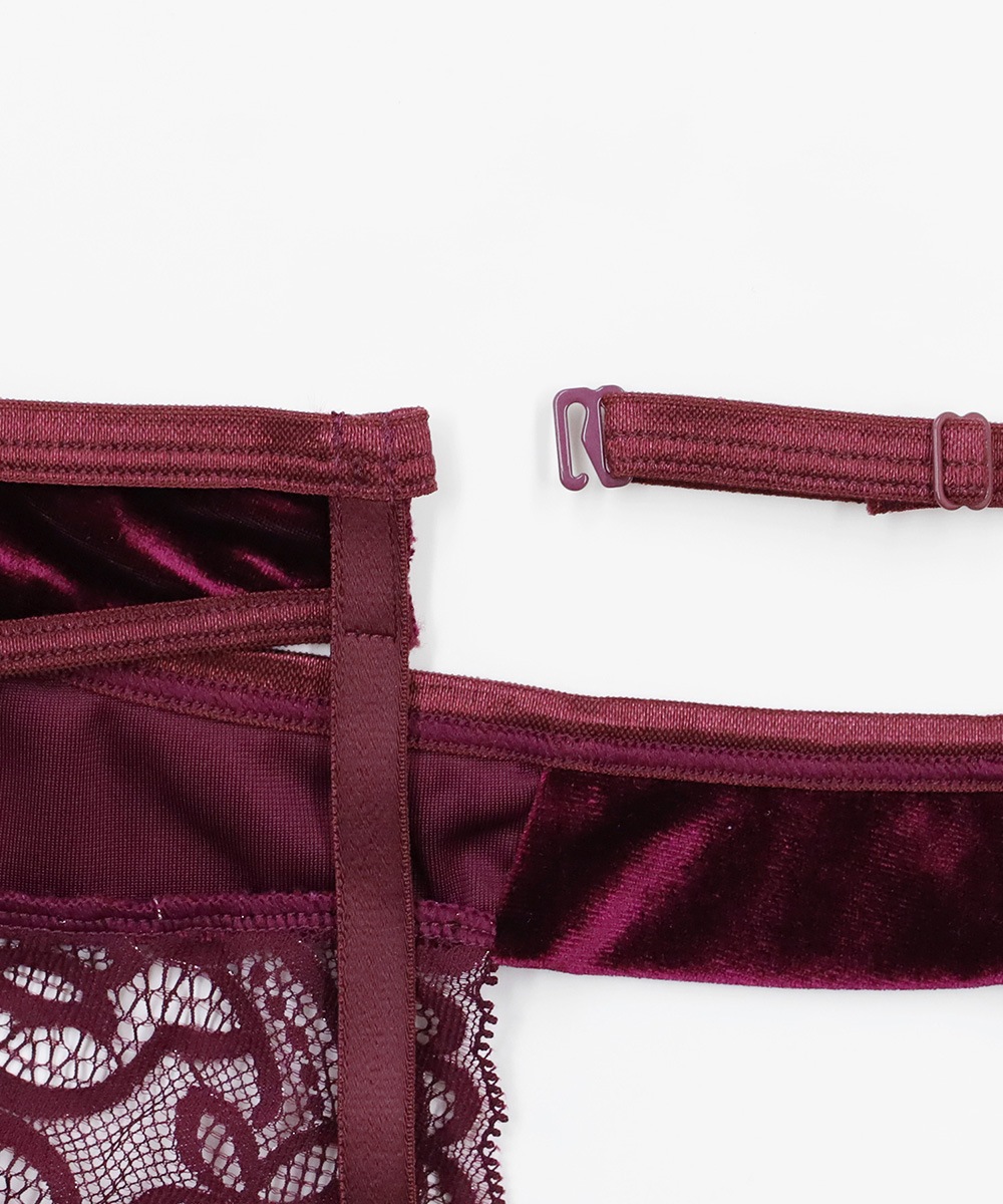 Mystic ベロア×レースガーターベルト