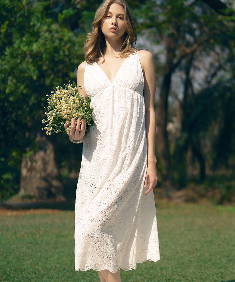 Daphne レースロングドレス / Off White