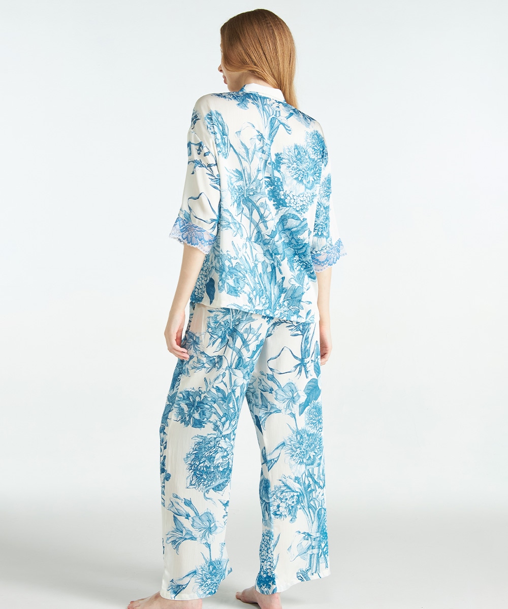 Femininity プリントナイトウェア