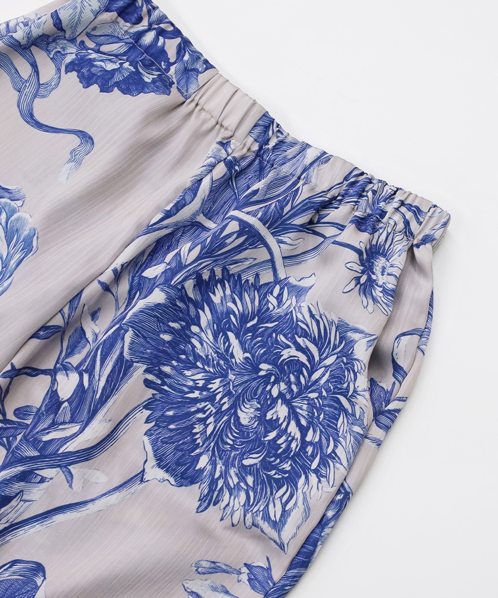 Femininity プリントナイトウェア