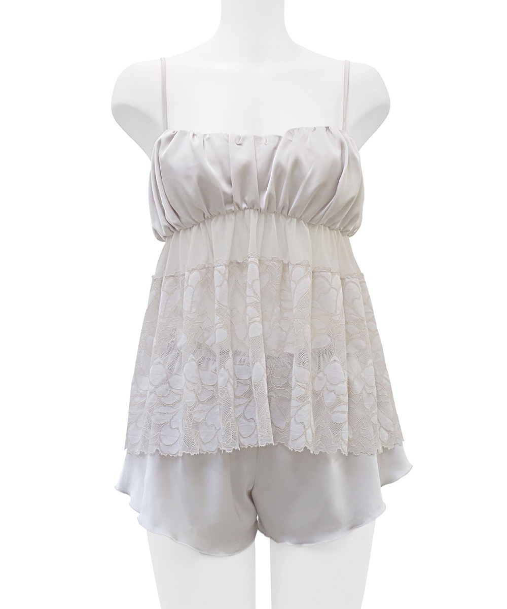 Whispers レースコンビショートパンツセットアップ