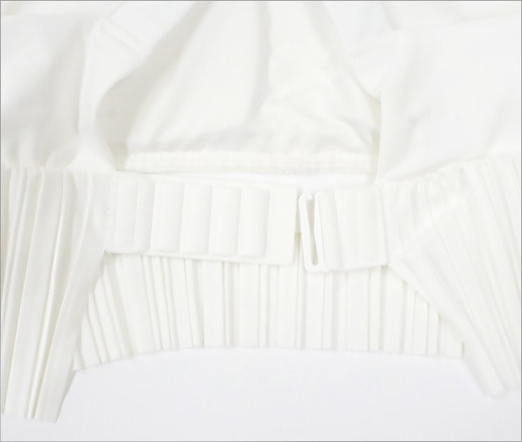 Venus プリーツスポーツブラ