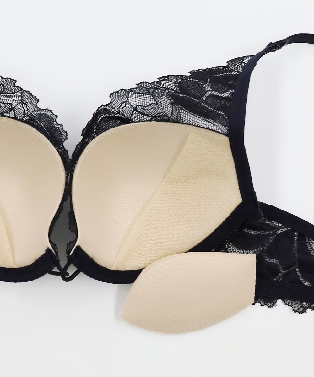 Whispers ハーネス付きデコルテレースモールドカップブラジャー