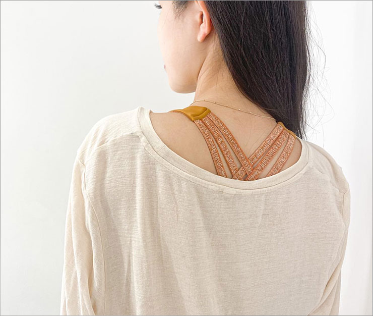 Saturn バッククロススポーツブラ