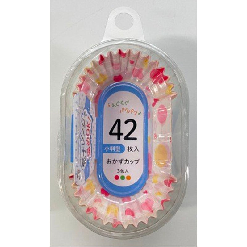 おかずカップ　ドット柄小判型４２枚