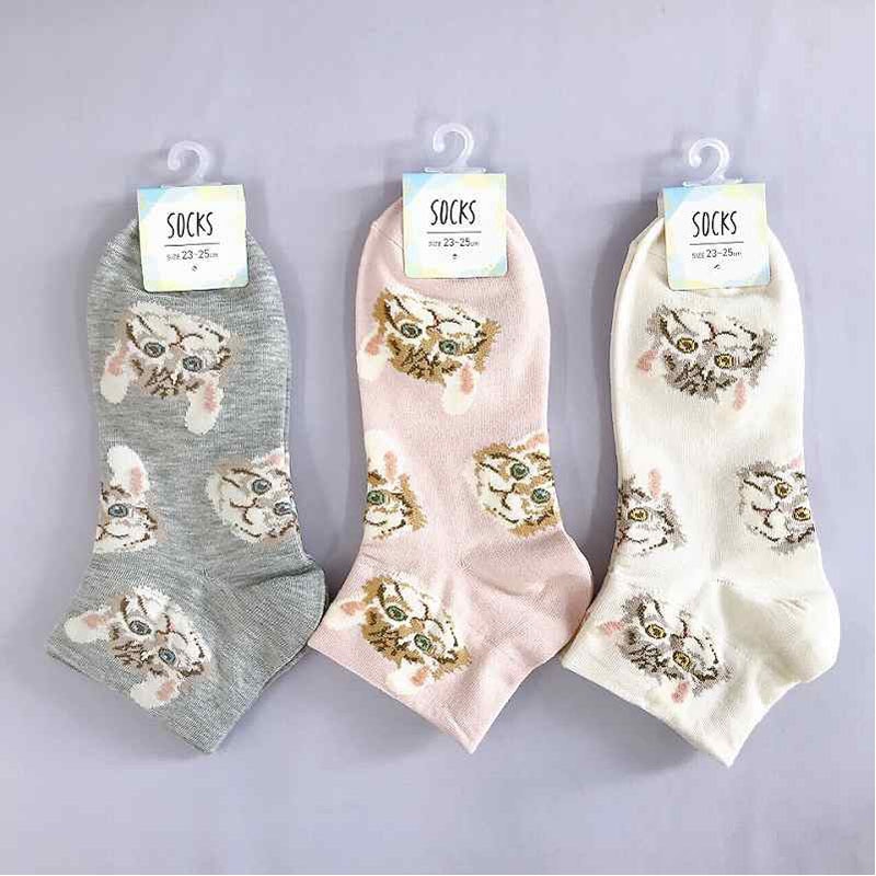 婦人靴下　アンクル丈　リアル猫総柄