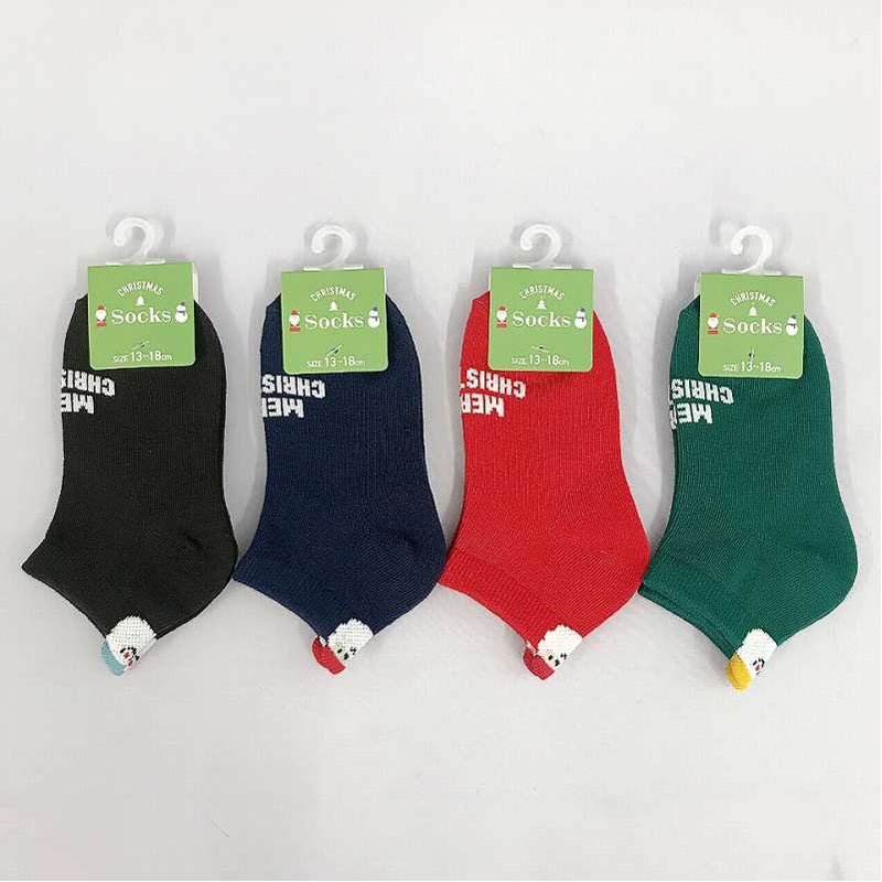 子供ショート丈靴下　１３　クリスマスピコ
