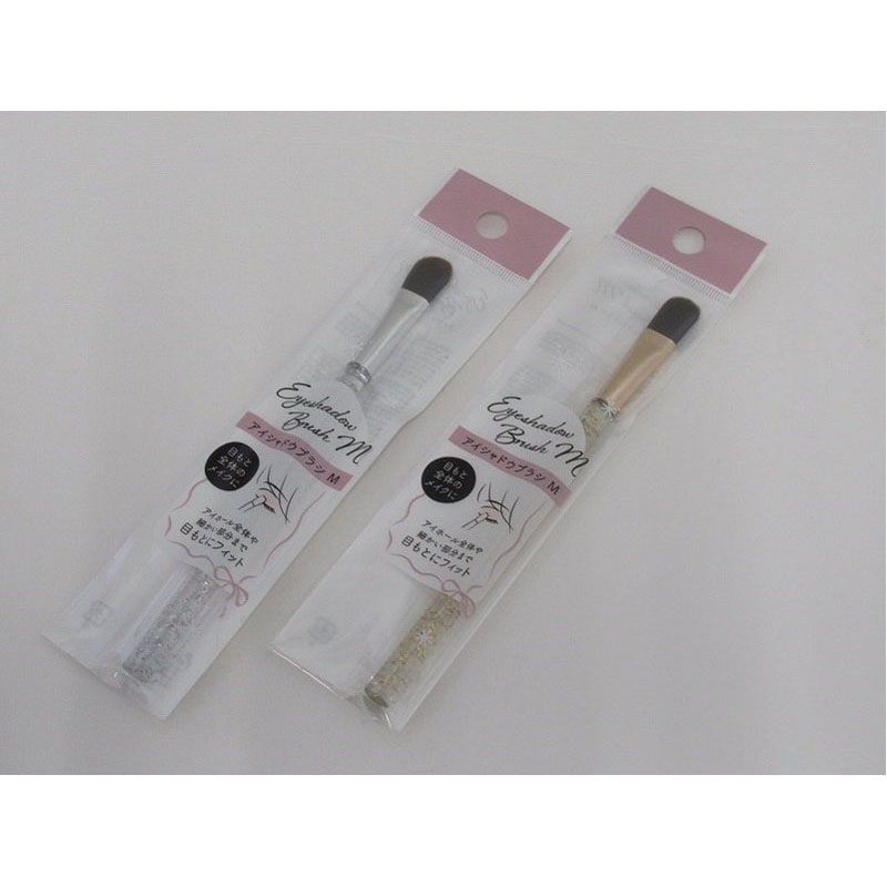 アイシャドウブラシ　Ｍ　ラメハンドル