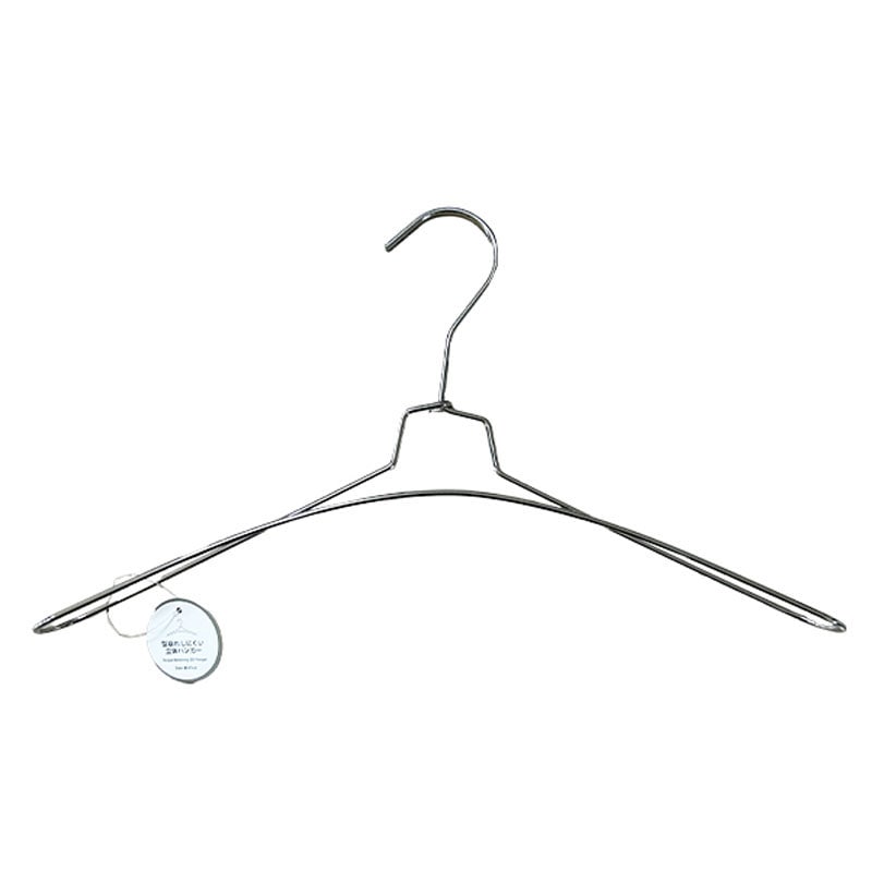 型崩れしにくい立体ハンガー