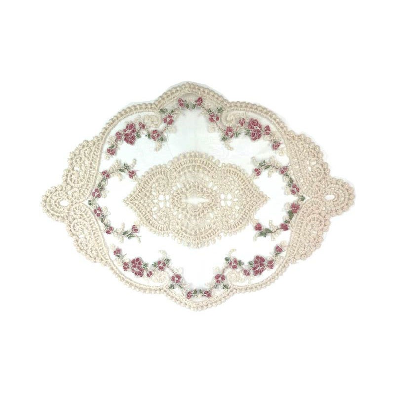 ドイリー1160❤️クローバー草原の華麗な薔薇達✨大判ドイリー56cm ドイリー1160❤️クローバー草原の華麗な薔薇達✨大判ドイリー56cm