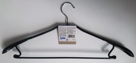 コーティングハンガー　スーツ用　ＢＫ
