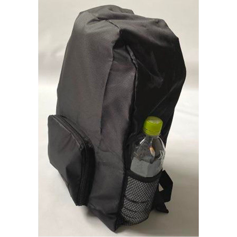 折りたたみ収納リュック　ポケット付