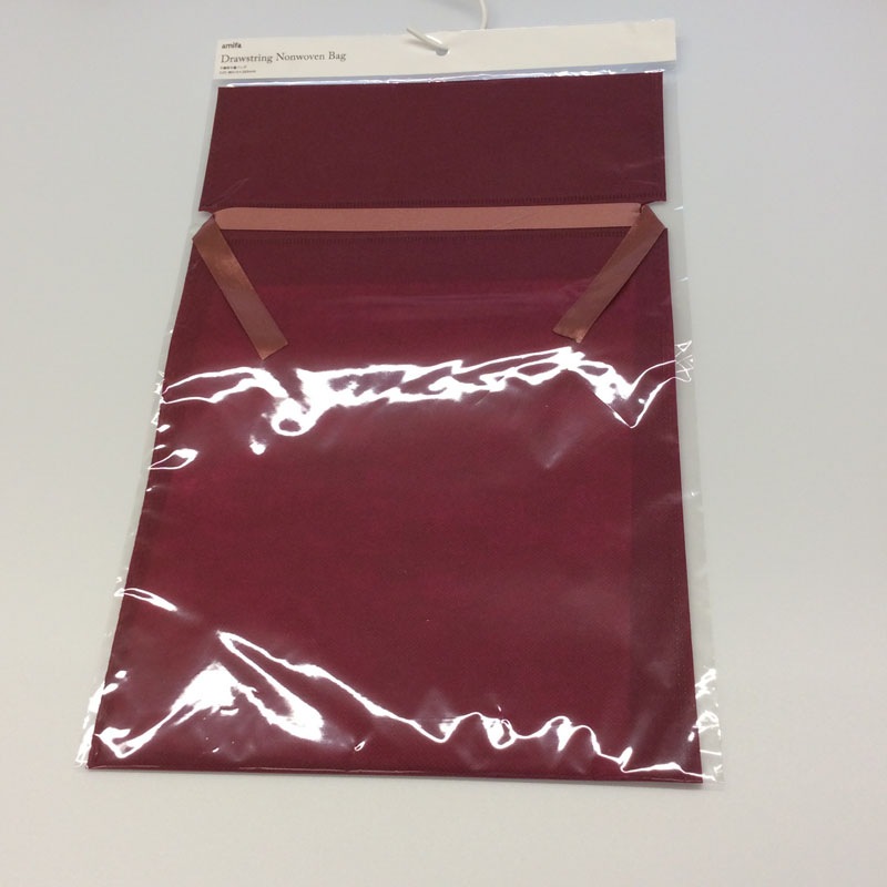 不織布巾着バッグ　Ｌ　ブラック・ボルドー