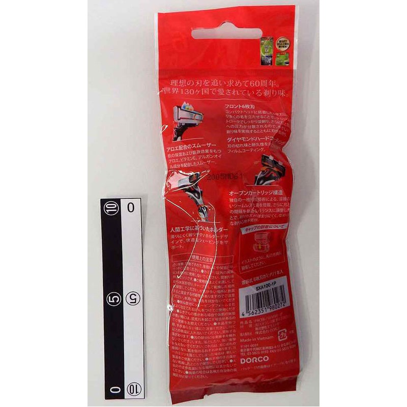 ドルコ世界初６枚刃カミソリＰＡＣＥ６