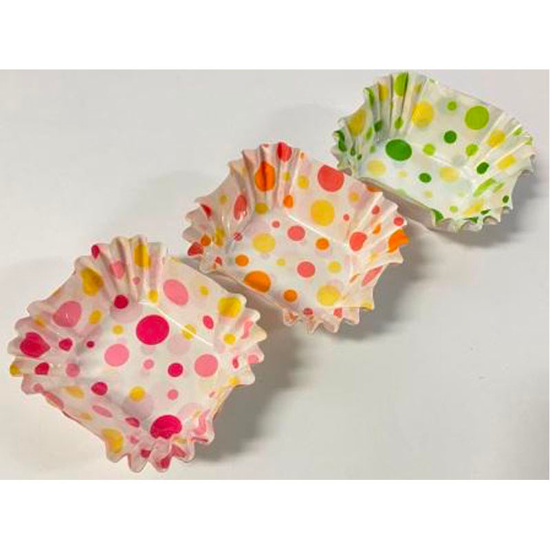 おかずカップ　ドット柄角型小３０枚