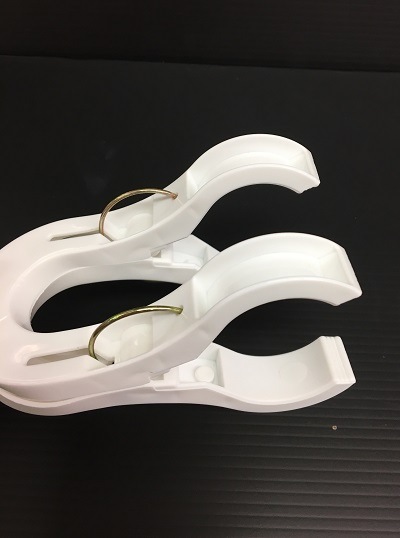 ＬＲホワイト　竿キャッチＷピンチ　２Ｐ