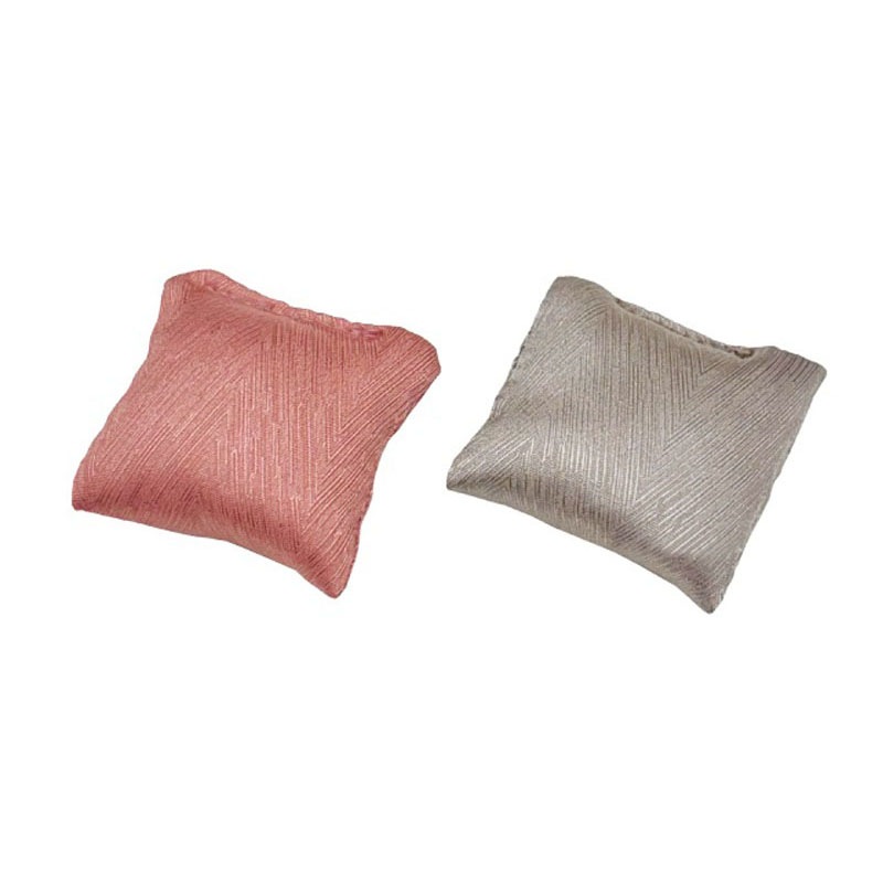 ミニチュアクッション　サテン調