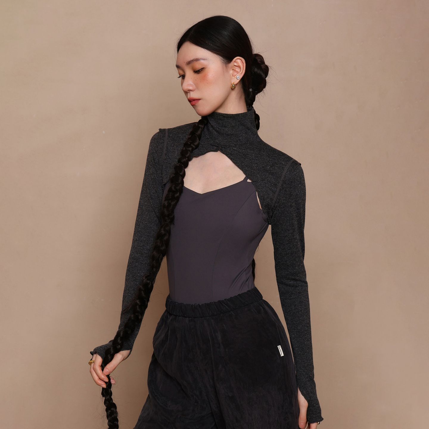 ハイネックショートトップDZB397