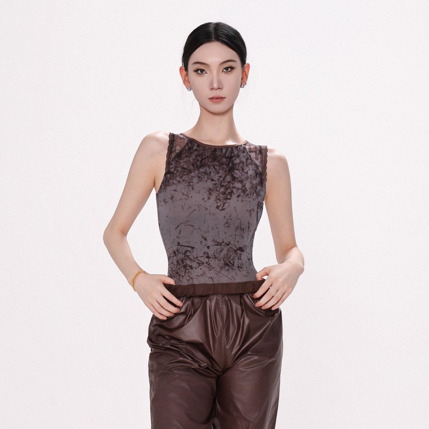 ノースリーブレオタードDZB354