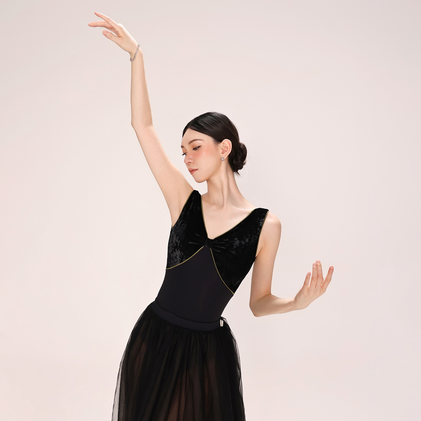 ノースリーブレオタードDZB386